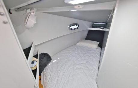 F425 XTO _WHITE TWIN_ SAILFISH 3700 PLATINUM SPORTS _41_