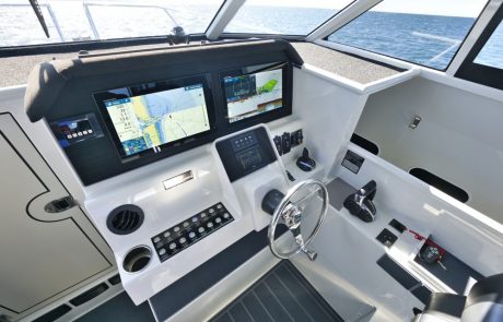 F425 XTO _WHITE TWIN_ SAILFISH 3700 PLATINUM SPORTS _43_