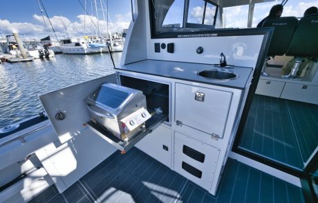 F425 XTO _WHITE TWIN_ SAILFISH 3700 PLATINUM SPORTS _54_