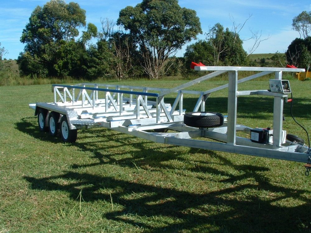 TRI AXLE TRAILER PIC trailers